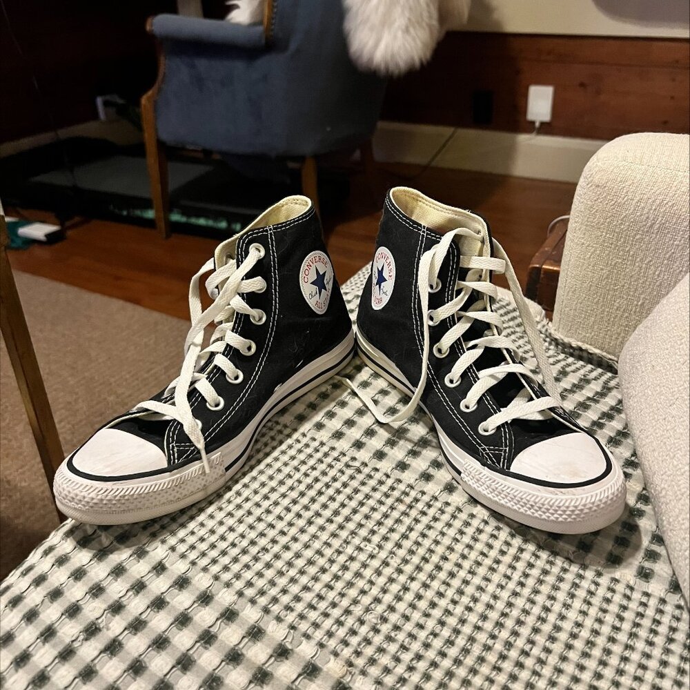 Black High Top Converse - Size 8